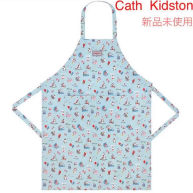 Cath Kidston(キャスキッドソン)の【新品】キャスキッドソンスポーティードッグ エプロン 2020限定品！ インテリア/住まい/日用品の日用品/生活雑貨/旅行(日用品/生活雑貨)の商品写真