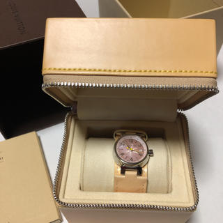 ルイヴィトン(LOUIS VUITTON)のルイヴィトンタンブール腕時計ピンク文字盤011310・箱・ケース・説明書付・美品(腕時計)