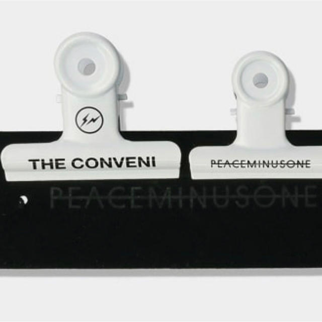 PEACEMINUSONE(ピースマイナスワン)のPMO X THE CONVENI BULLDOG CLIP メンズのファッション小物(その他)の商品写真
