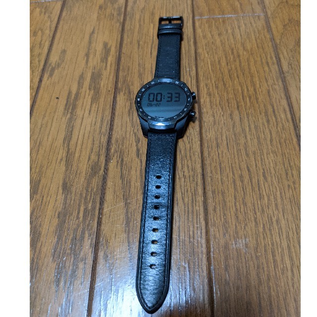 【美品】TicWatch Pro（ブラック） メンズの時計(腕時計(デジタル))の商品写真
