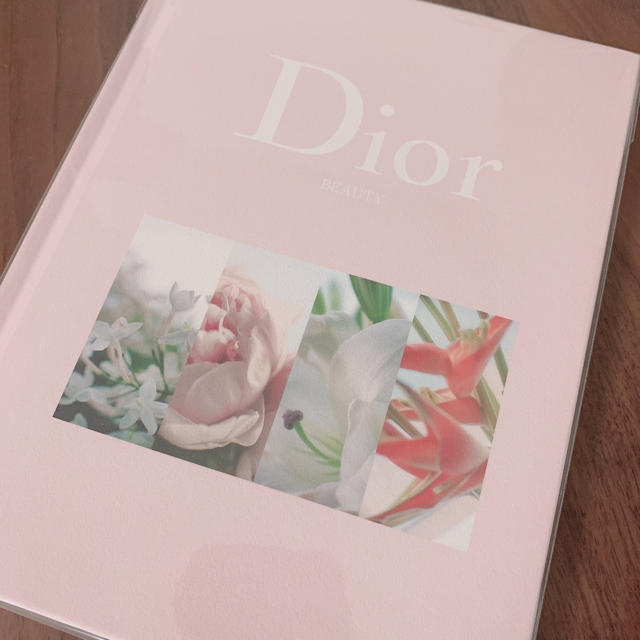 Dior(ディオール)のoggi ９月号付録 Diorノート インテリア/住まい/日用品の文房具(ノート/メモ帳/ふせん)の商品写真