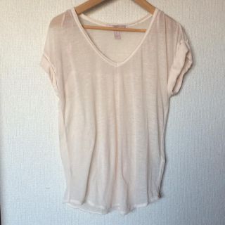 フォーエバートゥエンティーワン(FOREVER 21)のFOREVER21   ダメージ トップス(シャツ/ブラウス(半袖/袖なし))