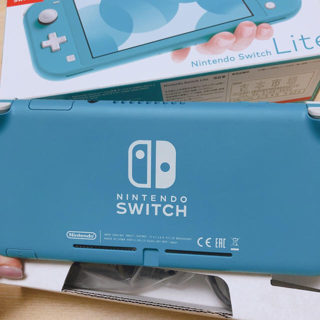 Nintendo Switch(ニンテンドースイッチ)のNintendo switch lite☆ エンタメ/ホビーのゲームソフト/ゲーム機本体(携帯用ゲーム機本体)の商品写真