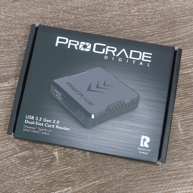 ProGrade Digital　(CFexpress B/SD)カードリーダー