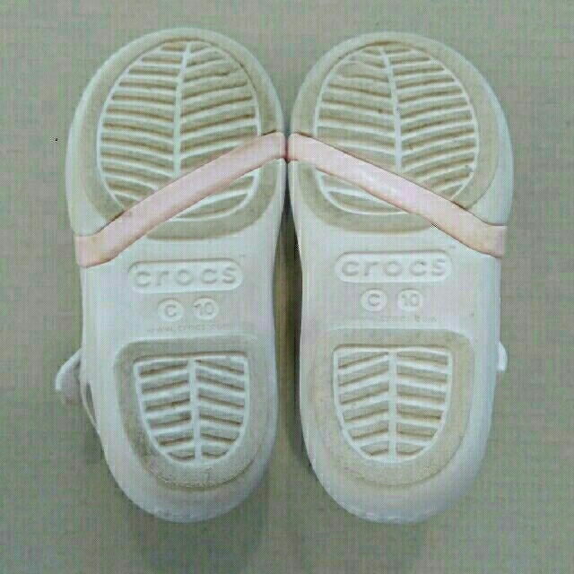 crocs(クロックス)のcrocs　サンダル キッズ/ベビー/マタニティのキッズ靴/シューズ(15cm~)(サンダル)の商品写真