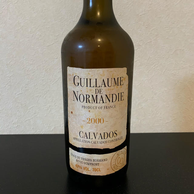 カルバドス ギョーム・ドゥ・ノルマンディー 2000 食品/飲料/酒の酒(ブランデー)の商品写真