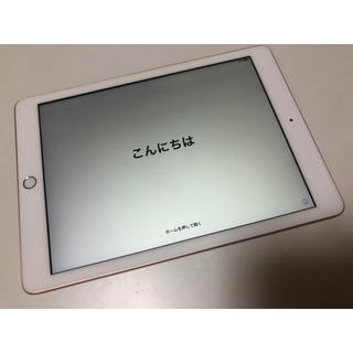 アイパッド(iPad)のiPad６世代 32G ゴールド　wifiモデル 中古品 美品 (その他)