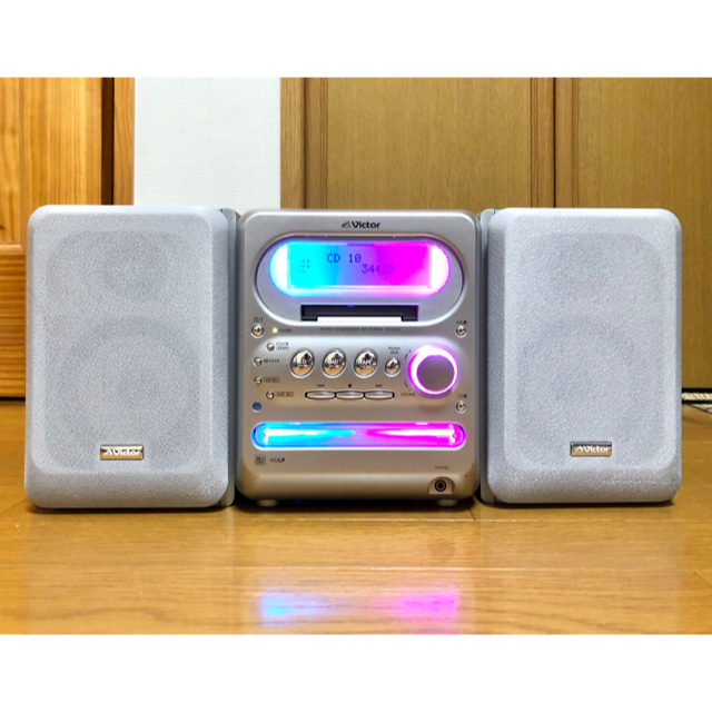 Victor(ビクター)の【値下げ】Victor CDコンポ　 CD/MD/カセット/AUX／ラジオ スマホ/家電/カメラのオーディオ機器(スピーカー)の商品写真