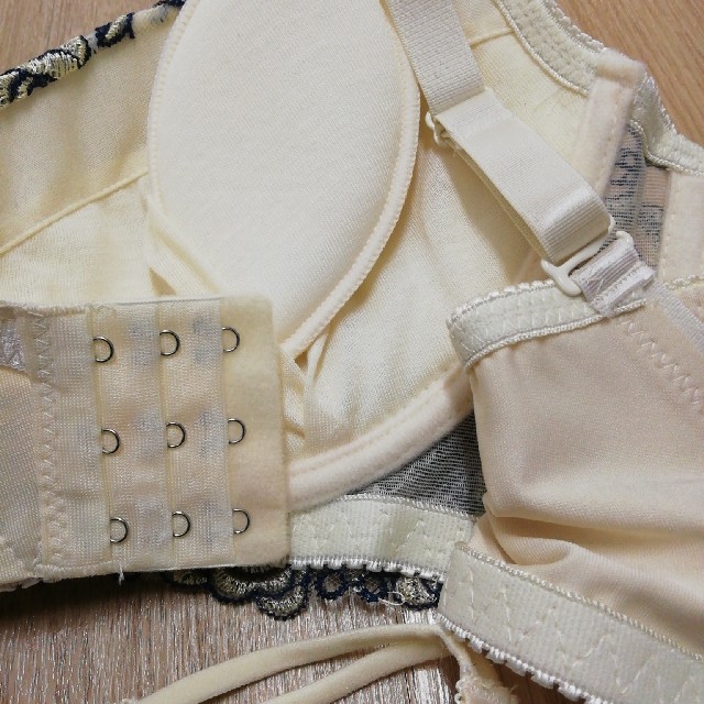 専用　ブラセット　 レディースの下着/アンダーウェア(ブラ&ショーツセット)の商品写真