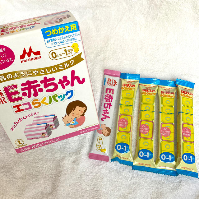 森永乳業(モリナガニュウギョウ)のE赤ちゃんエコらくパック800g、専用ケース、ほほえみらくらくキューブ4袋など キッズ/ベビー/マタニティの授乳/お食事用品(その他)の商品写真