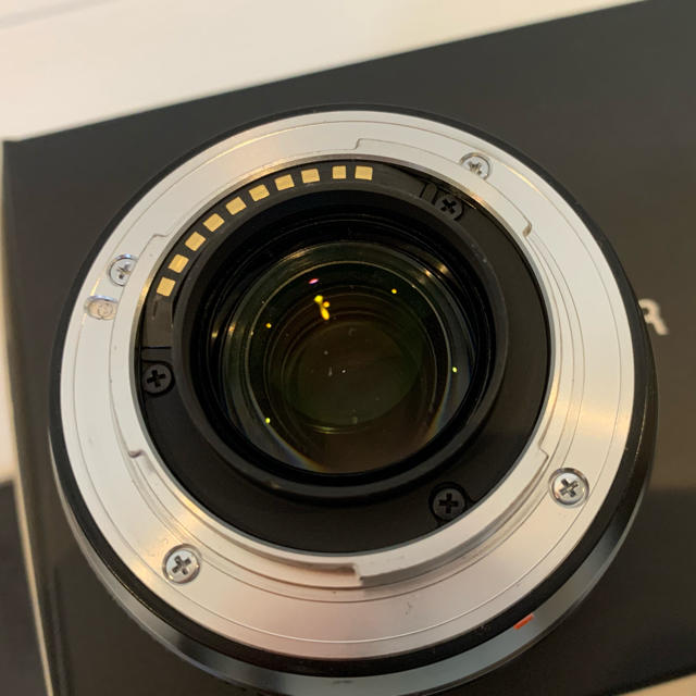 富士フイルム(フジフイルム)の富士フイルム　xf18mmf2 単焦点 スマホ/家電/カメラのカメラ(レンズ(単焦点))の商品写真