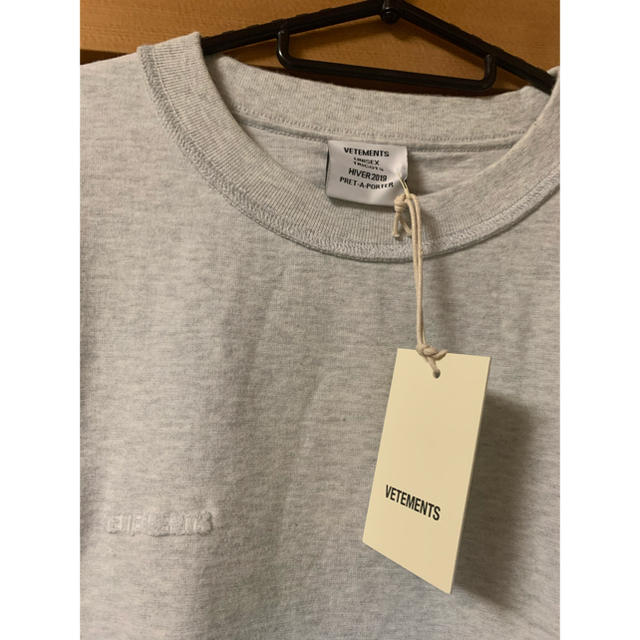 Balenciaga(バレンシアガ)のvetements insideout xs 貴重　ライトグレー メンズのトップス(Tシャツ/カットソー(半袖/袖なし))の商品写真