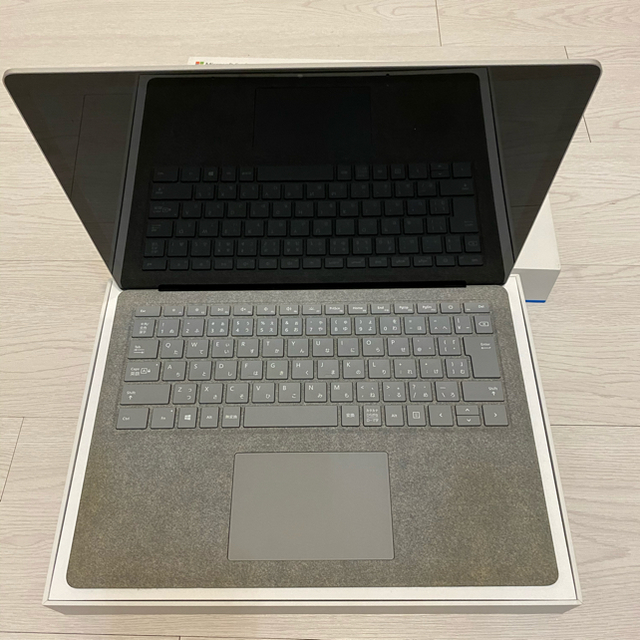 Microsoft Surface Laptop 1769 プラチナ