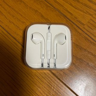 アップル(Apple)のEarPods with 3.5 mm Headphone Plug(ヘッドフォン/イヤフォン)