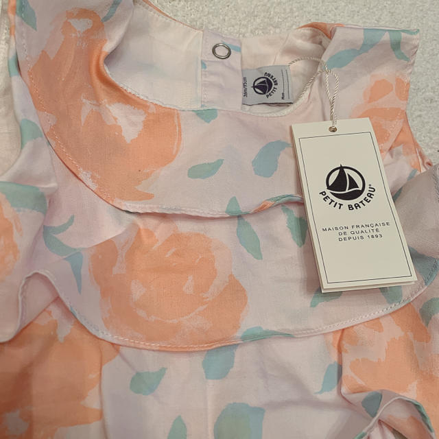 PETIT BATEAU(プチバトー)のプチバトー 20SS プリントワンピース 36m キッズ/ベビー/マタニティのキッズ服女の子用(90cm~)(ワンピース)の商品写真