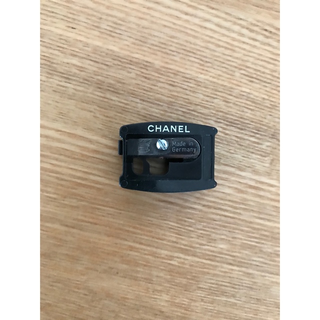 CHANEL(シャネル)のCHANEL リップライナー コスメ/美容のベースメイク/化粧品(リップライナー)の商品写真