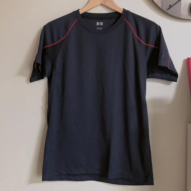 UNIQLO(ユニクロ)のUNIQLO ドライメッシュクルーネックTシャツ　M メンズのトップス(Tシャツ/カットソー(半袖/袖なし))の商品写真