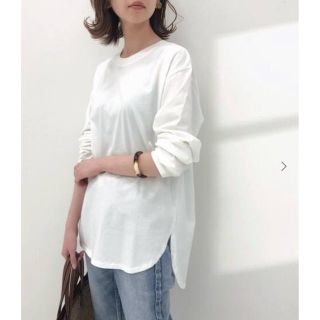 イエナ(IENA)のイエナ 20SS ラウンドテールロングTシャツ 新品タグつき(Tシャツ(長袖/七分))