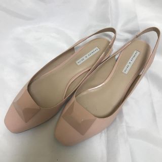 チャールズアンドキース(Charles and Keith)のパンプス サンダル　チャールズアンドキース　フラットシューズ(ハイヒール/パンプス)