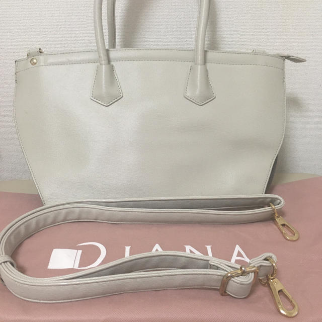 DIANA(ダイアナ)のダイアナ バイカラー トートバッグ ショルダーバッグ 2way レディースのバッグ(トートバッグ)の商品写真