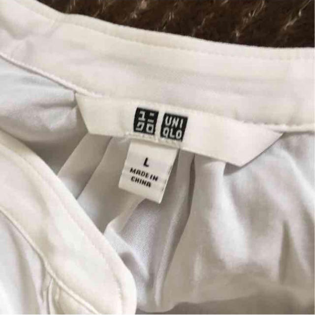 UNIQLO(ユニクロ)の白シャツ レディースのトップス(シャツ/ブラウス(長袖/七分))の商品写真