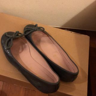 Pretty Ballerinas グレーのバレエシューズ(バレエシューズ)