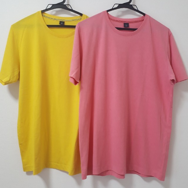 UNIQLO(ユニクロ)のUNIQLO カラーTシャツ Lサイズ QUICK DRY 2枚セット メンズのトップス(Tシャツ/カットソー(半袖/袖なし))の商品写真