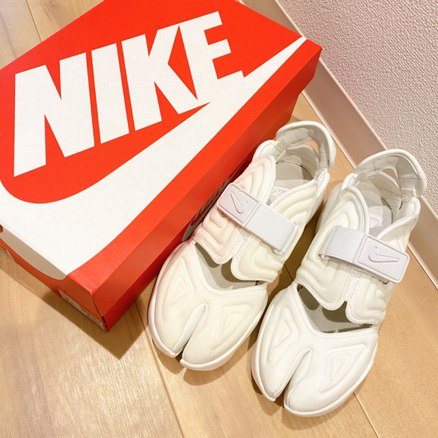 NIKE アクアリフト 23.5