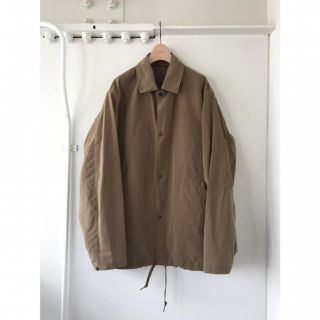 コモリ(COMOLI)のCOMOLI COACH JACKET コーチジャケット(ナイロンジャケット)