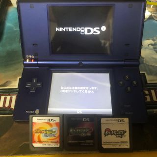 ニンテンドウ(任天堂)のNINTENDO DSi ゲーム付き(携帯用ゲーム機本体)