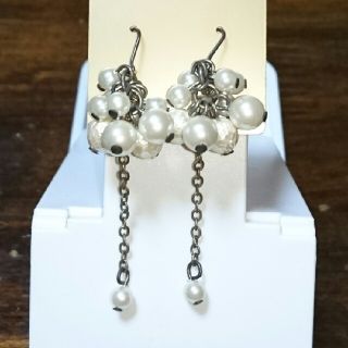 ピアス(ピアス)