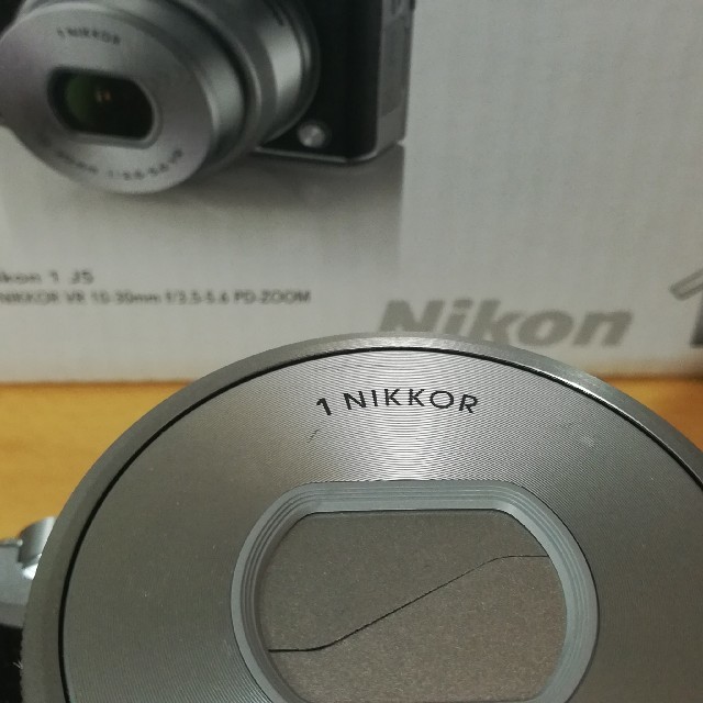 Nikon J5 + 標準ズームレンズセット 1