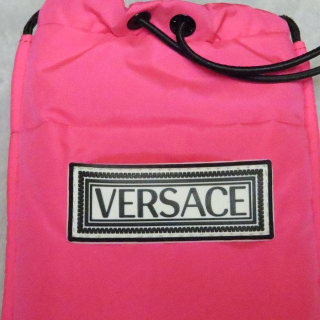 VERSACE(ヴェルサーチ)の新品新作VERSACEネックレスポーチサコッシュショルダーバッグミニバッグピンク メンズのバッグ(ショルダーバッグ)の商品写真