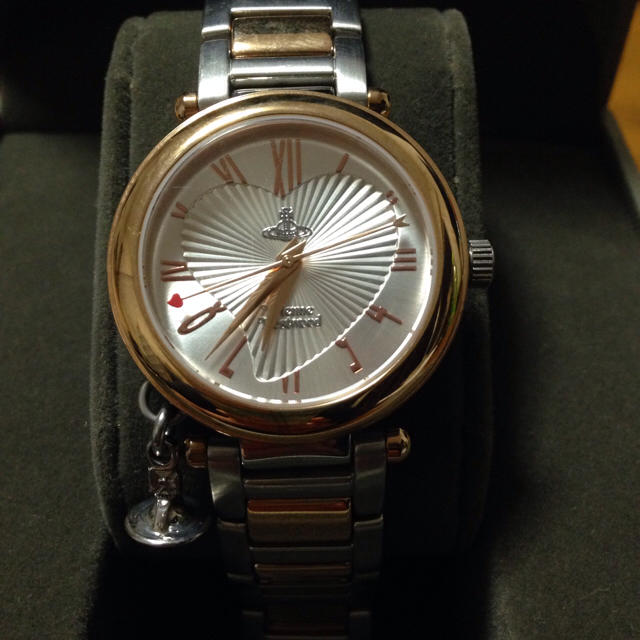 Vivienne Westwood(ヴィヴィアンウエストウッド)のヴィヴィアン時計 レディースのファッション小物(腕時計)の商品写真