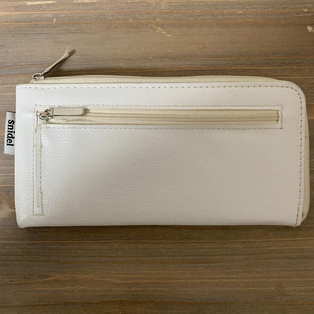 SNIDEL(スナイデル)のsnidel クラッシックミッキー長財布 レディースのファッション小物(財布)の商品写真