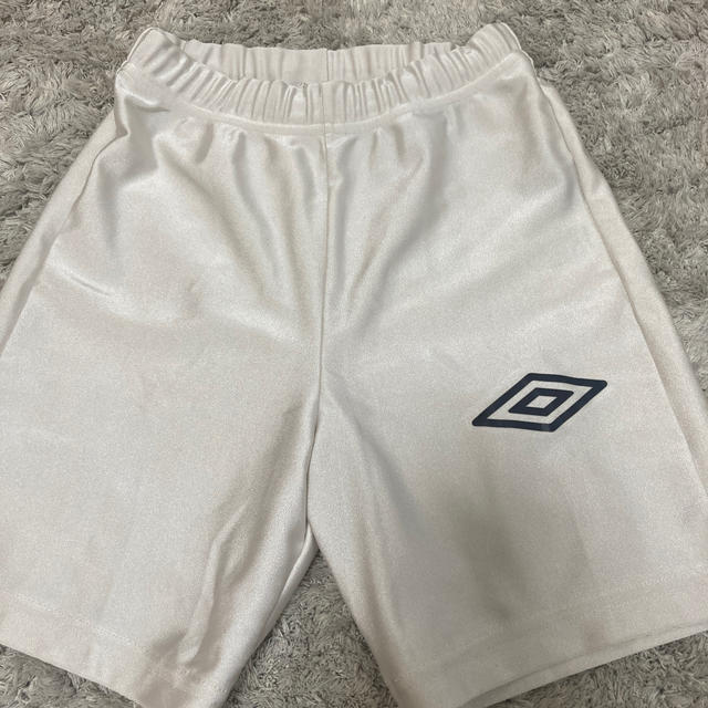 UMBRO(アンブロ)のサッカーウェア　130cm お値下げしました キッズ/ベビー/マタニティのキッズ服男の子用(90cm~)(Tシャツ/カットソー)の商品写真