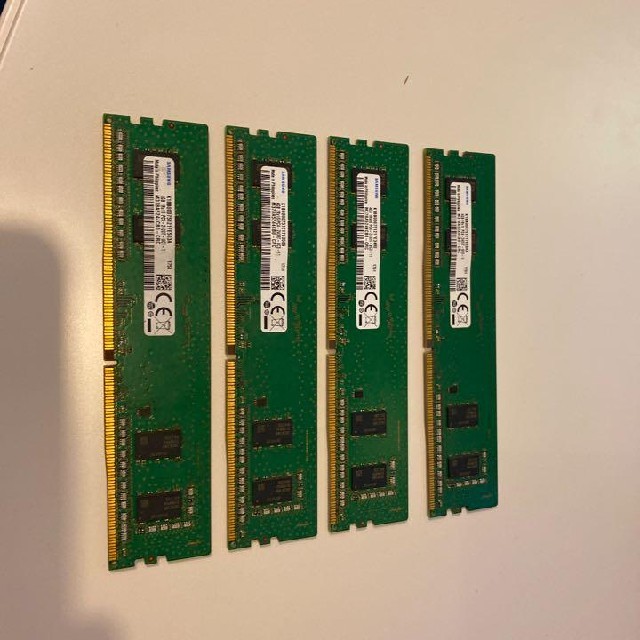 低価格 DDR4 PC4-28800 2GB 4枚組　オーバークロックメモリ PCパーツ