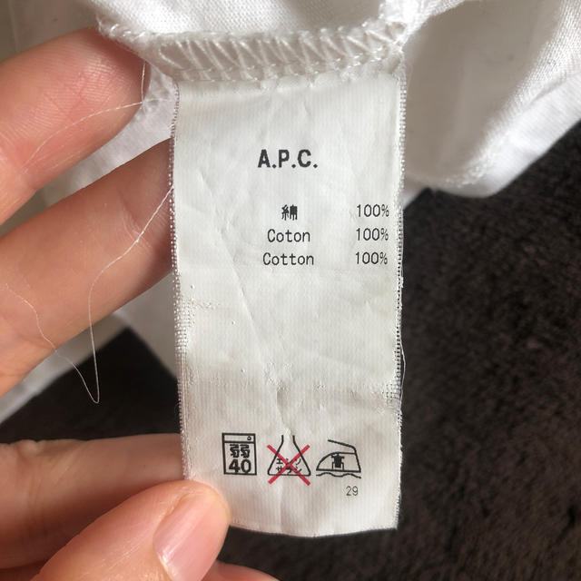 A.P.C(アーペーセー)のA.P.C Tシャツ　XSサイズ レディースのトップス(Tシャツ(半袖/袖なし))の商品写真