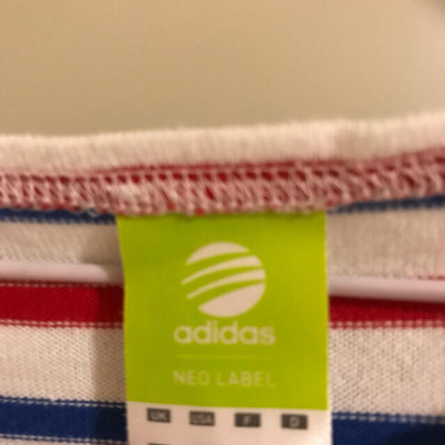 adidas(アディダス)のさんたさん777専用‼️5 アディダス　 ワンピ　赤系　膝丈　可愛い　Mサイズ＊ レディースのワンピース(ひざ丈ワンピース)の商品写真