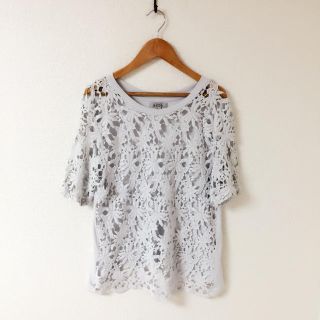 ザラ(ZARA)のZARA レースアップ カットソー(Tシャツ(半袖/袖なし))