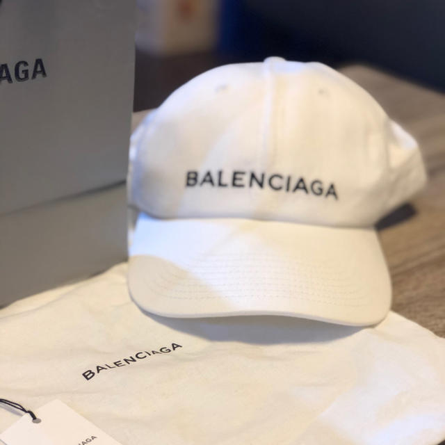 国産HOT Balenciaga - BALENCIAGA 正規品キャップの通販 by MSH｜バレンシアガならラクマ 国産超特価