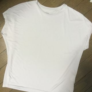 ユニクロ(UNIQLO)の美品 ユニクロ ドレープ カットソー ライトグレー M トップス(カットソー(半袖/袖なし))