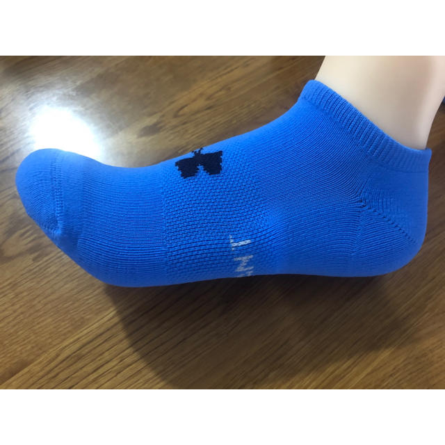 UNDER ARMOUR(アンダーアーマー)のとしちゃん様専用新品UNDER ARMOURレディースソックス4足セット3 レディースのレッグウェア(ソックス)の商品写真
