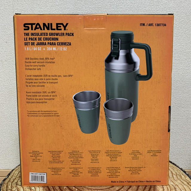 Stanley(スタンレー)のSTANLEY グロウラー　スクーナー2個付　スタンレー　水筒　コストコ スポーツ/アウトドアのアウトドア(食器)の商品写真