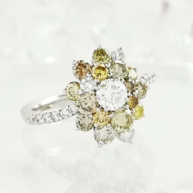 Pt900  計1.67ct カラーダイヤモンド リング レディースのアクセサリー(リング(指輪))の商品写真