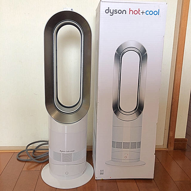 Dyson(ダイソン)のスミレ様専用　dyson hot+cool AM09 スマホ/家電/カメラの冷暖房/空調(扇風機)の商品写真