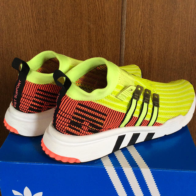 adidas(アディダス)の美品   アディダス  EQT SUPPORT サイズ27.5 メンズの靴/シューズ(スニーカー)の商品写真