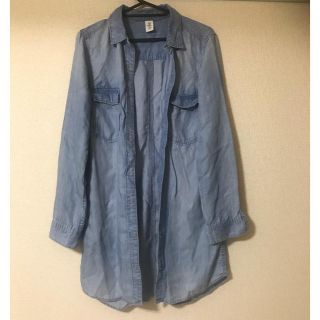 エイチアンドエム(H&M)のＨ＆M ロングデニムシャツ(シャツ/ブラウス(長袖/七分))