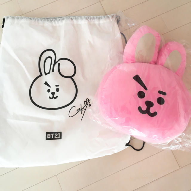 BT21 BTS クッション　ぬいぐるみ　防弾少年団　クッキー　COOKY