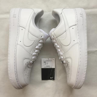 ナイキ(NIKE)の新品 NIKE AIR FORCE 1 07 LOWナイキ エアーフォース1 靴(スニーカー)